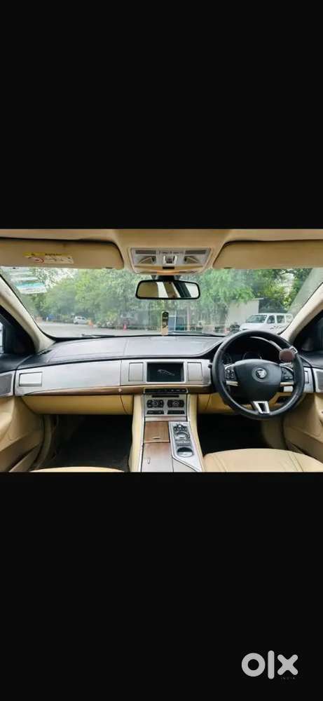 Jaguar Xf 2.2 Diesel 2016 Year