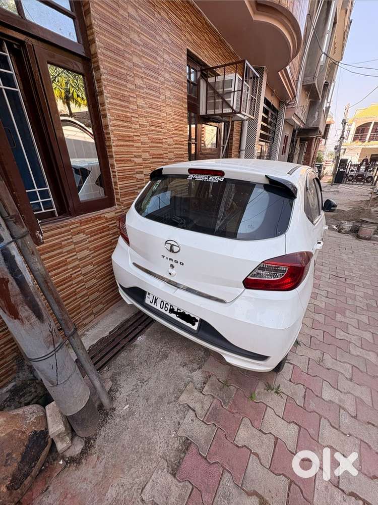 Tata Tiago Petrol Automatic 2022