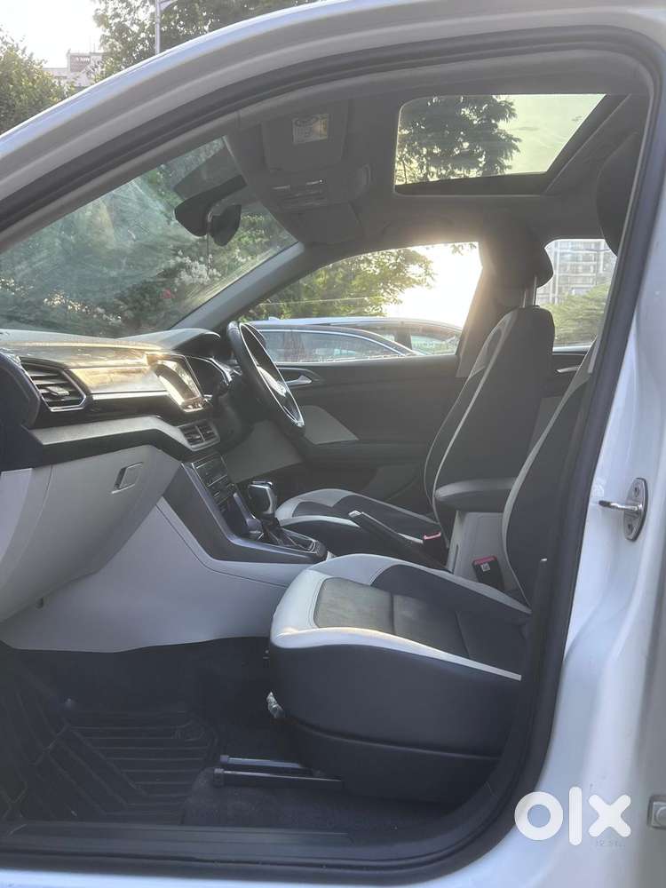 Volkswagen Taigun 1.0 Tsi Topline At, 2022, Petrol