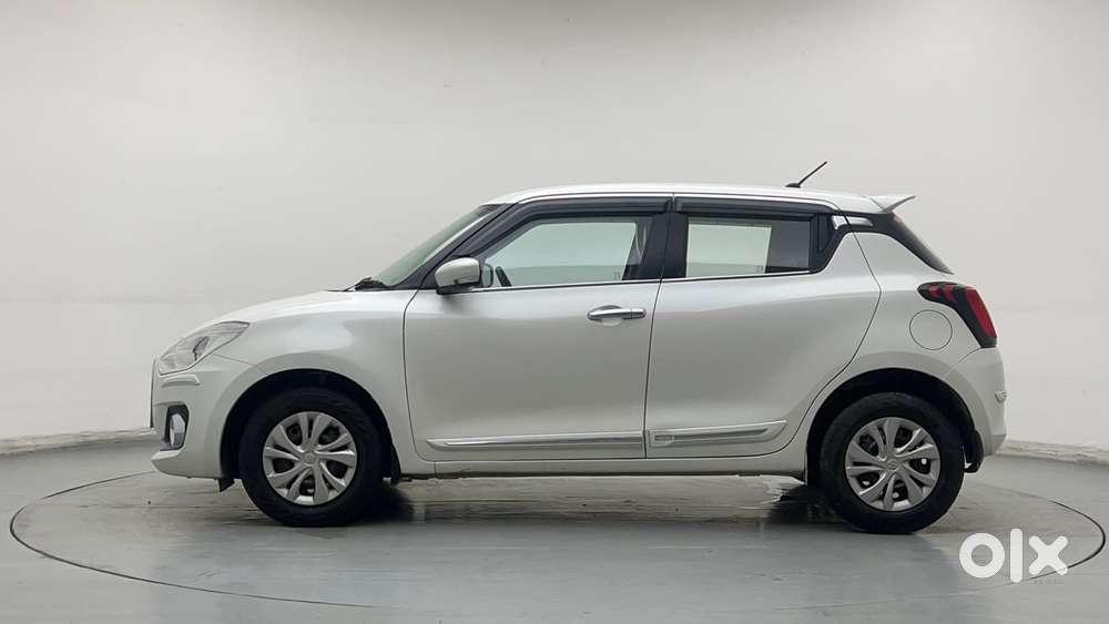 Maruti Suzuki Swift Vvt Vxi, 2022, Petrol