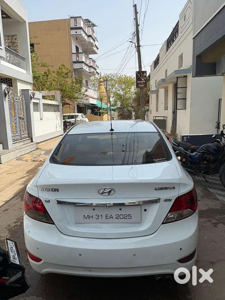 Hyundai Verna 2013 Diesel 133000 Km Driven