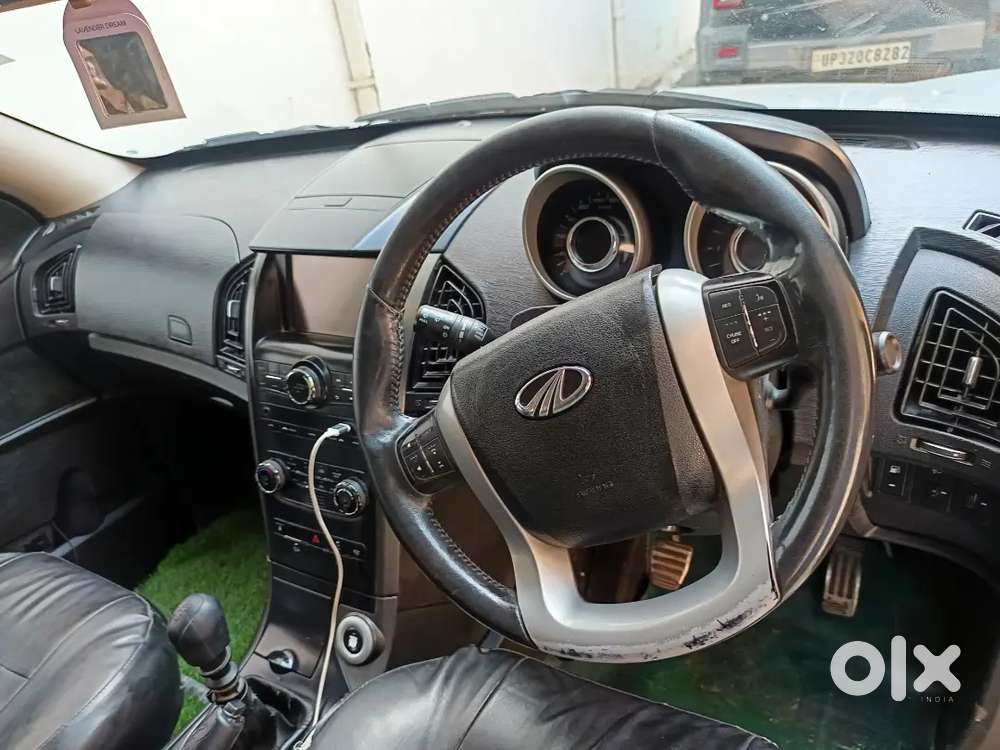 Mahindra Xuv500 (2018) Top Model