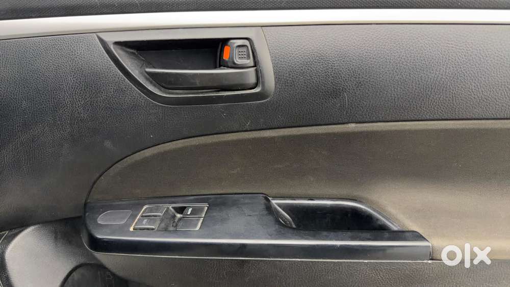 Maruti Suzuki Swift 1.2 Lxi (o), 2016, Petrol