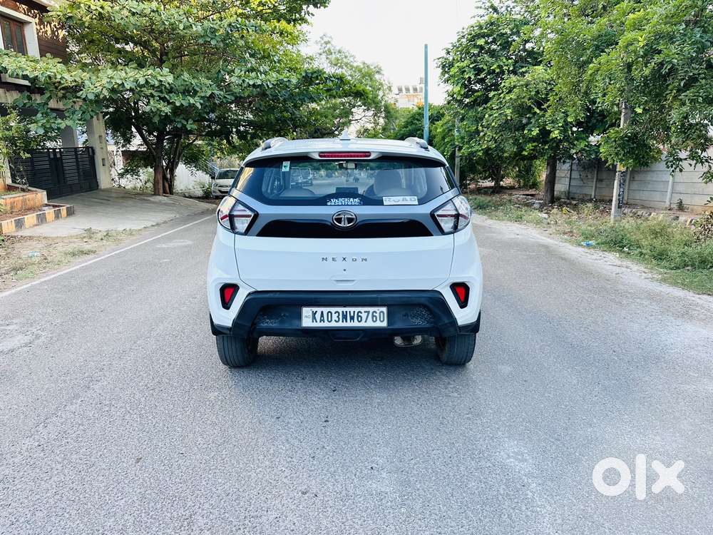Tata Nexon 1.2 Revotron Xm (s), 2021, Petrol