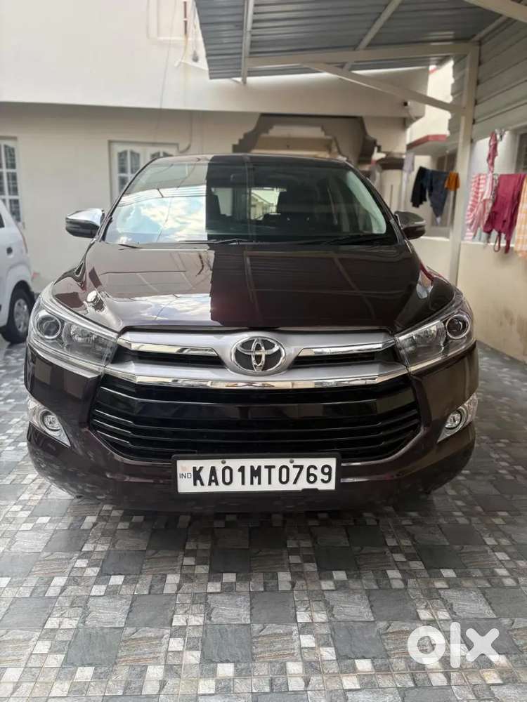 Toyota Innova Crysta 2019