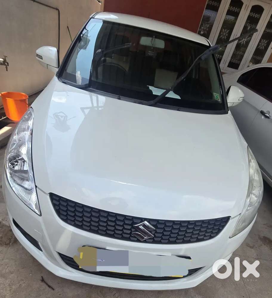 Maruti Suzuki Swift 2012 Diesel 129000 Km Driven