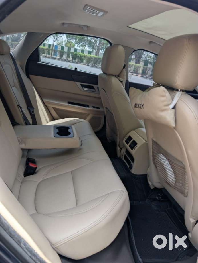 Jaguar Xf 2.0 Diesel Prestige, 2018, Petrol