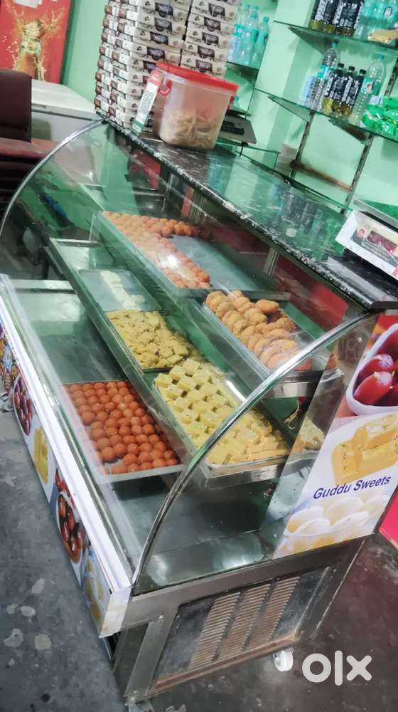 Mithai counter Shop closed ki hai arjent sell