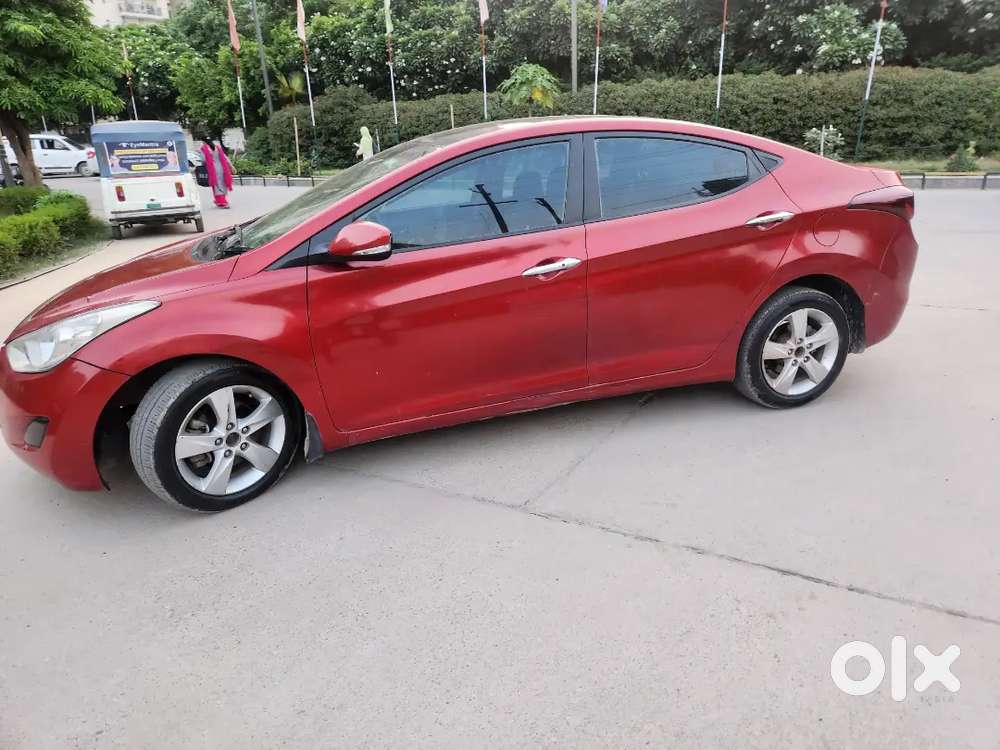 Hyundai Elantra 2012 Diesel 111000 Km Driven