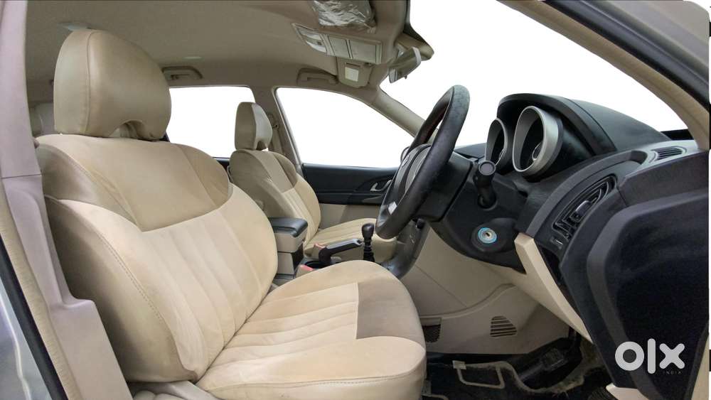 Mahindra Xuv500 W6 2wd, 2016, Diesel