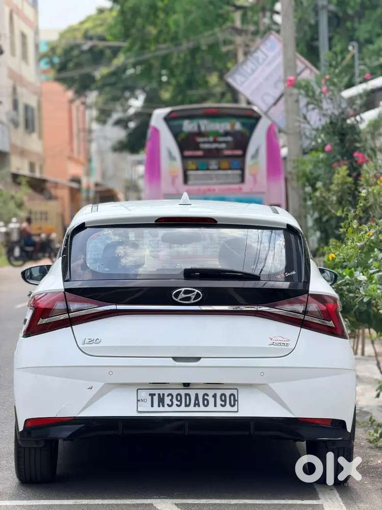 Hyundai New I20 2023 Company Service Records