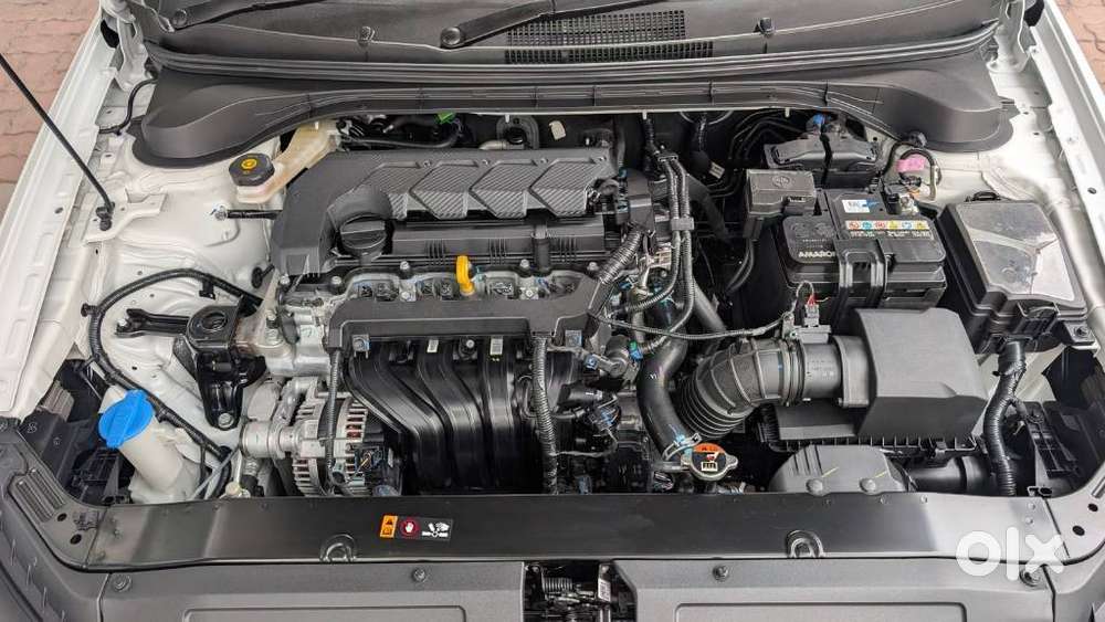 Hyundai Verna Sx (o)1.5 Vtvt [2023 - 2026], 2025, Petrol