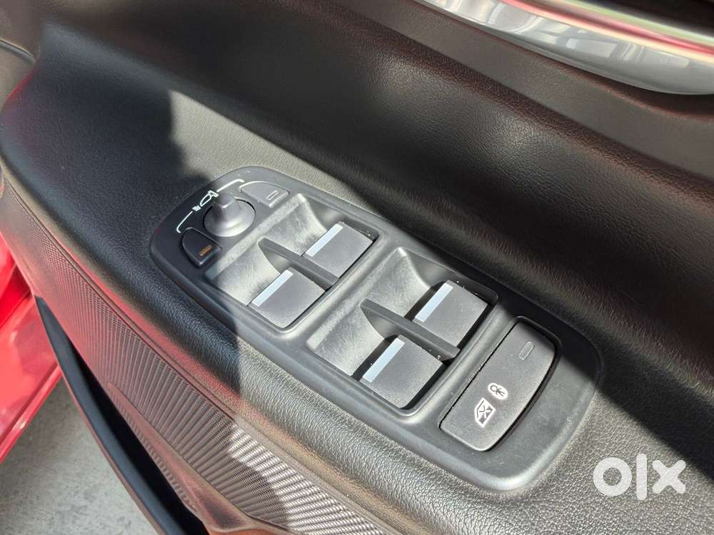 Jaguar Xe 2.0l Diesel Portfolio, 2017, Diesel