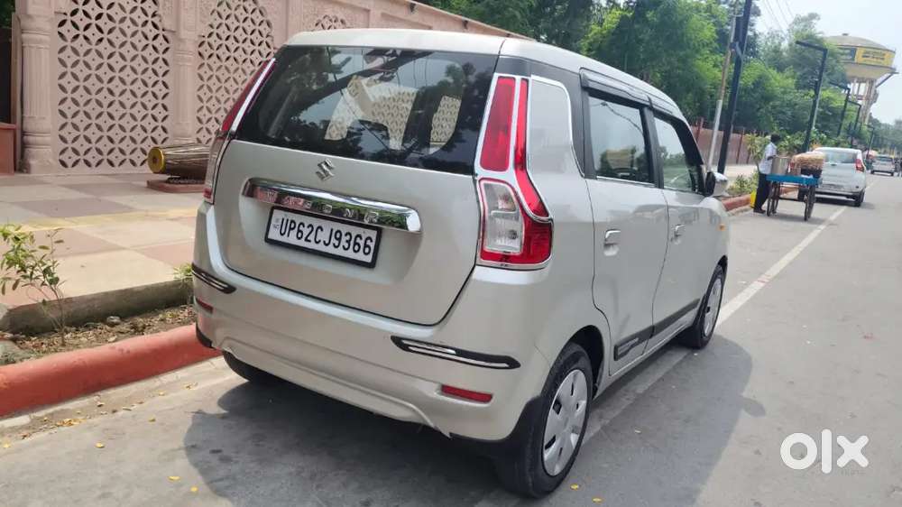 Well Maintained Family Used Car Bs6