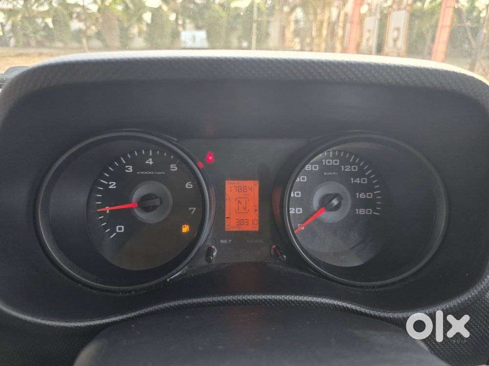 Mahindra Tuv 300 T6, 2016, Diesel