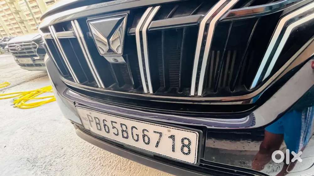 Mahindra Xuv700 2023 Year Luxury