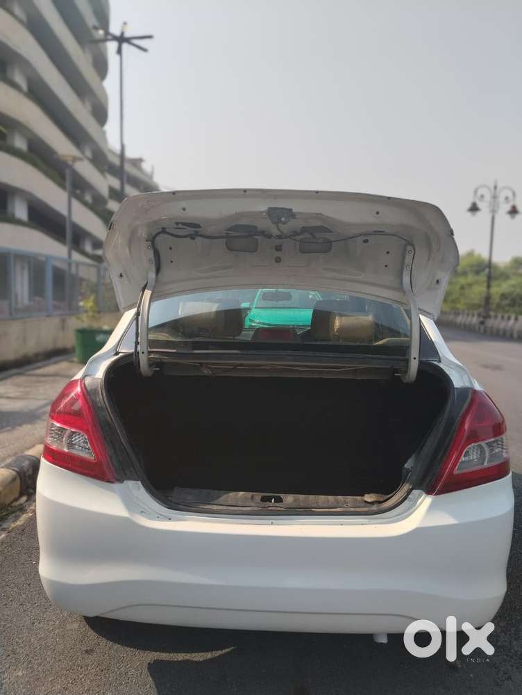 Maruti Suzuki Swift Dzire 1.2 Vxi Bsiv, 2015, Petrol