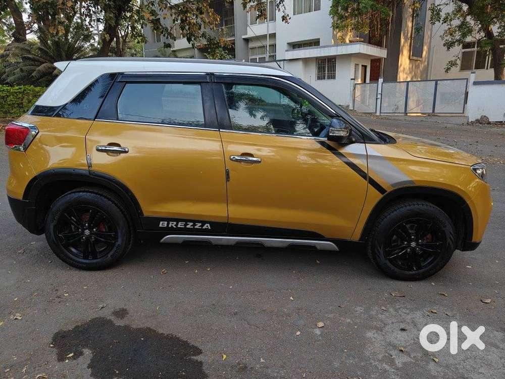 Maruti Suzuki Brezza Zdi+ Dual Tone, 2016, Diesel