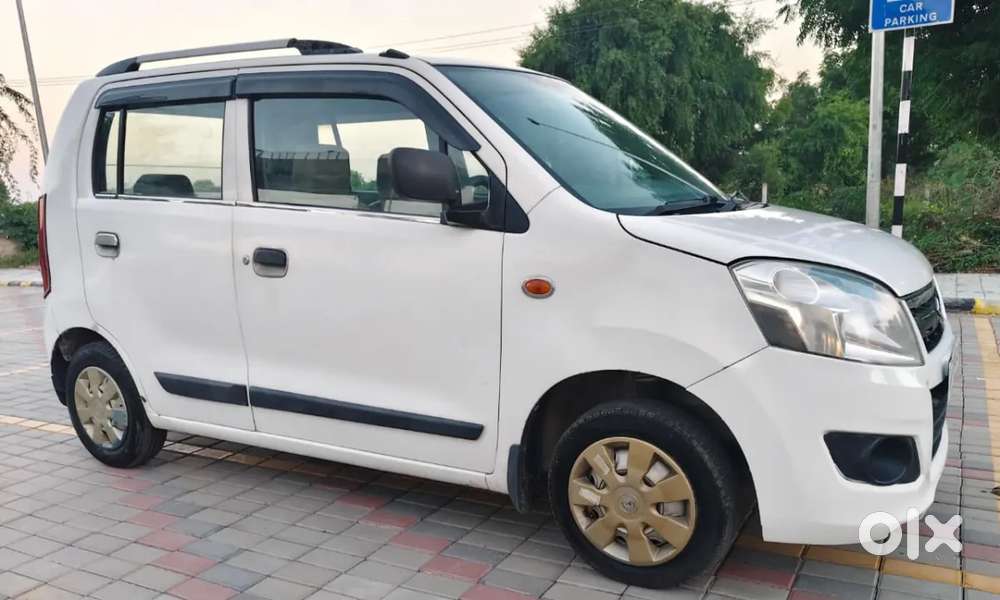 Maruti Suzuki Wagon R Vxi, 2017, Petrol