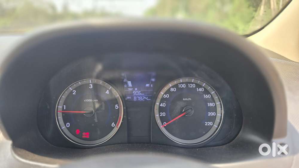 Hyundai Verna Crdi 1.4 E, 2016, Diesel