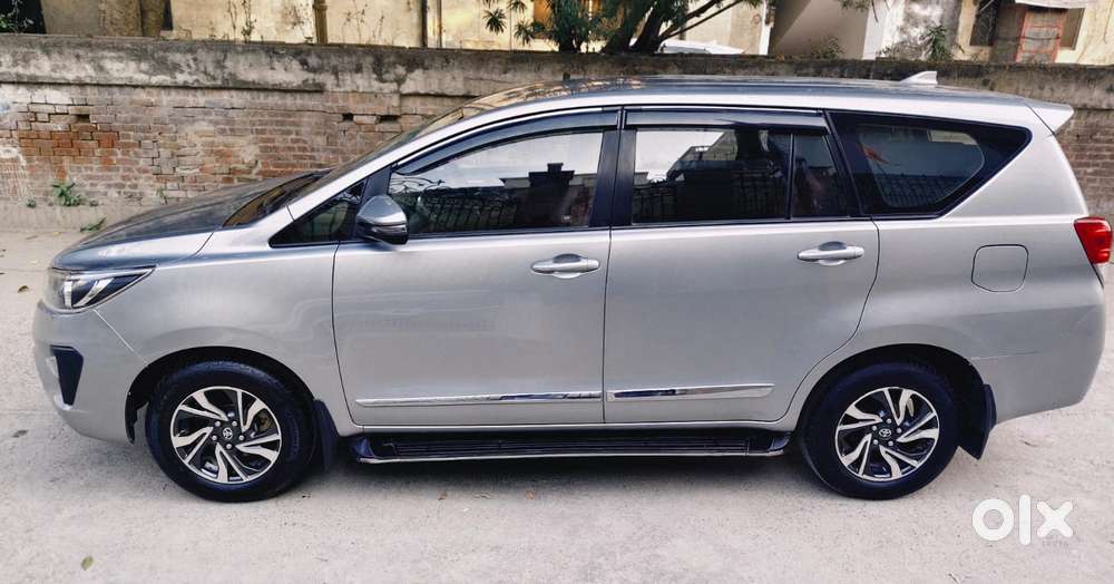 Toyota Innova Crysta 2.4 G Mt, 2021, Diesel