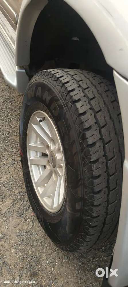 Ford Endeavour 2004