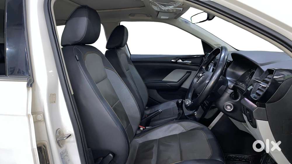 Skoda Kushaq 1.0 Tsi Style, 2022, Petrol