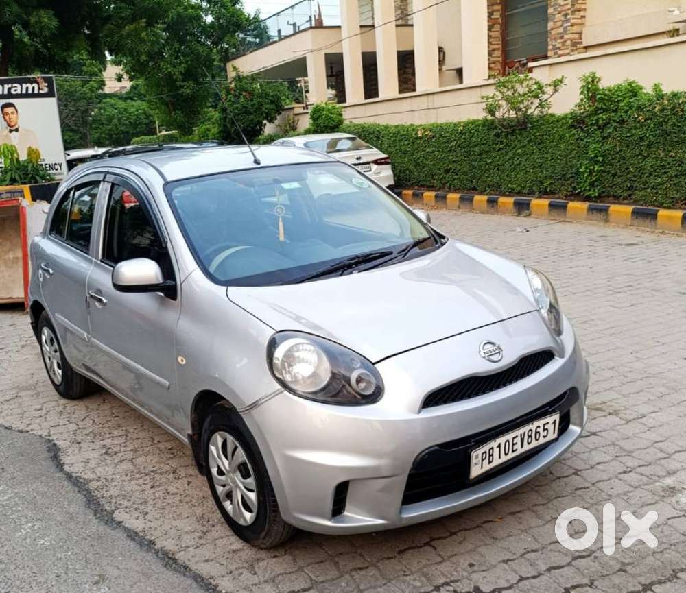 Nissan Micra Cvt Xv, 2014, Petrol