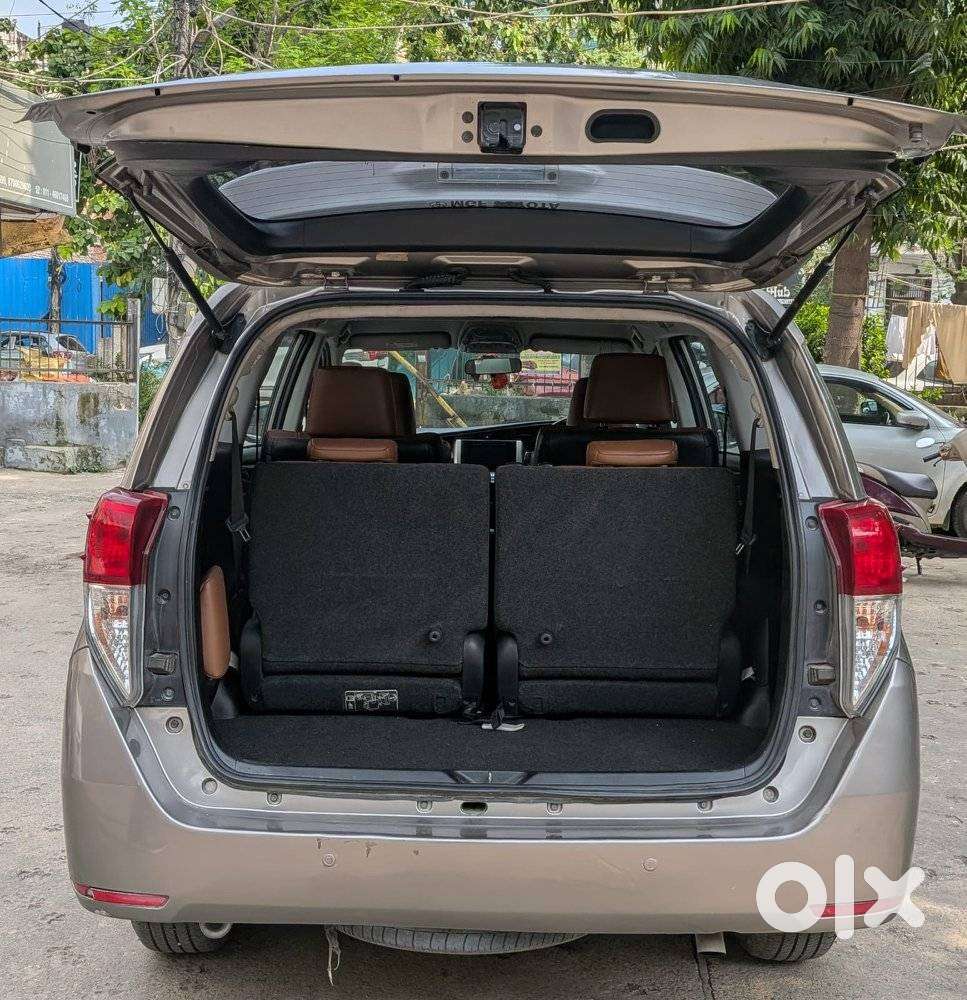 Toyota Innova Crysta [2020-ongoing] 2.7 Zx At 7 Str, 2019, Petrol