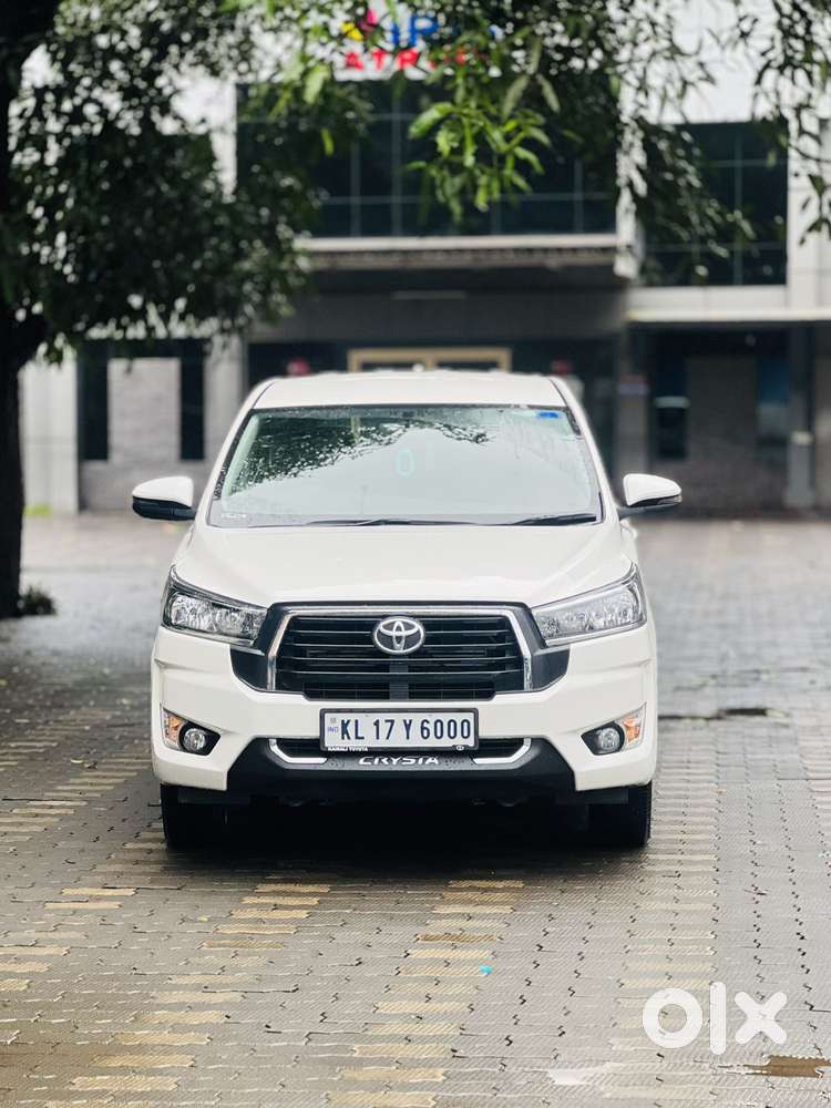 Toyota Innova Crysta 2.4 G Plus Mt 7 Str, 2024, Diesel