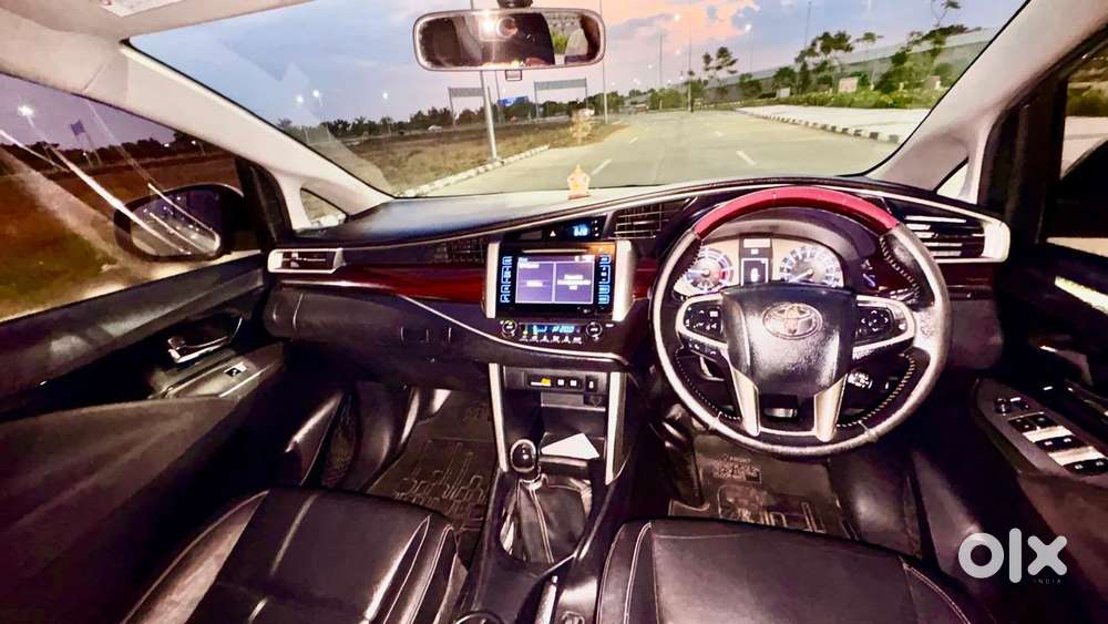 Toyota Innova Crysta 2.4 Z 7 Str, 2017, Diesel