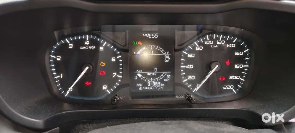 Tata Altroz Xt Dark 2023 Edition Petrol