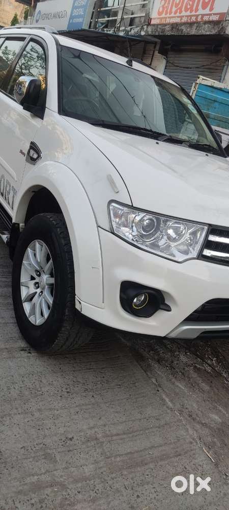 Mitsubishi Pajero Sport 2.5 Automatic, 2015, Diesel