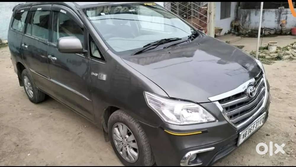 Toyota Innova 2011 Diesel 132000 Km Driven