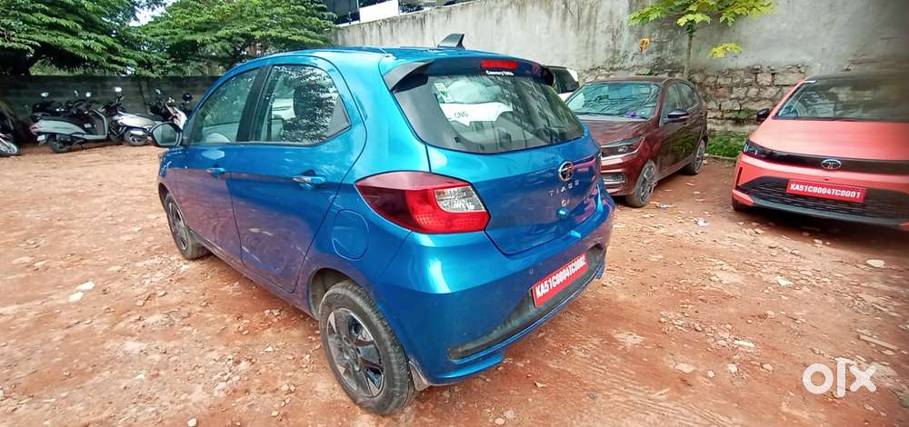 Tata Tiago 1.05 Revotorq Xz, 2025, Cng & Hybrids