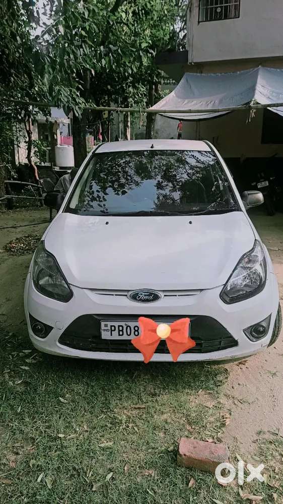 Ford Figo 2012 Diesel Well Maintained.