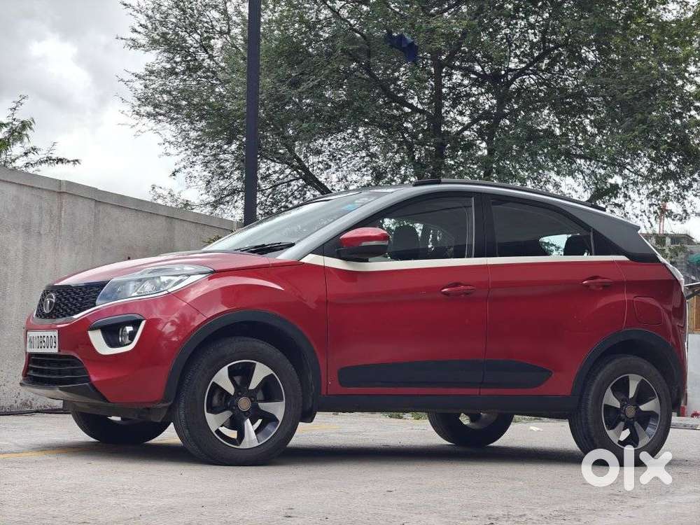 Tata Nexon 1.2 Revotron Xza Plus Dualtone, 2018, Petrol