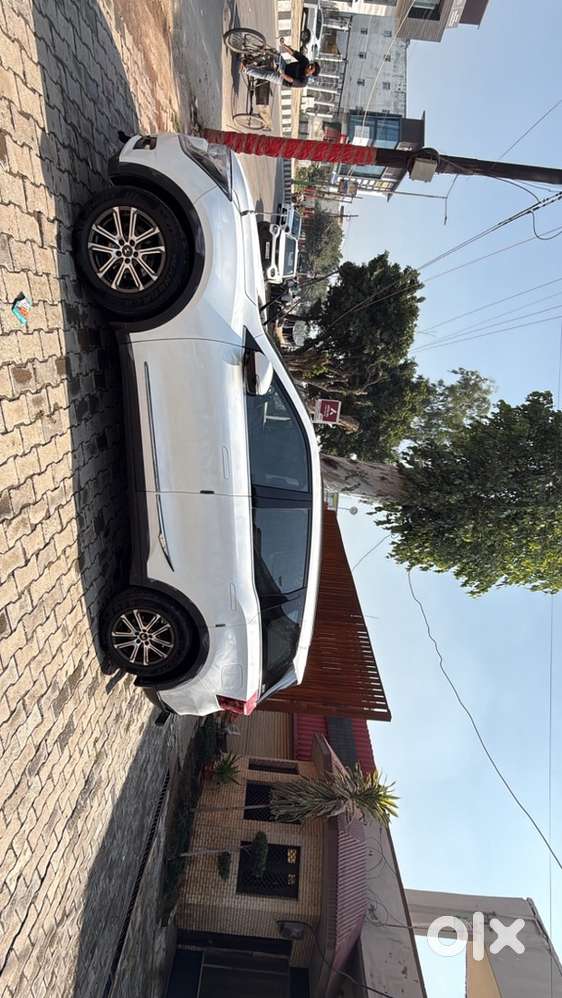 Mahindra Xuv700 Diesel 2022