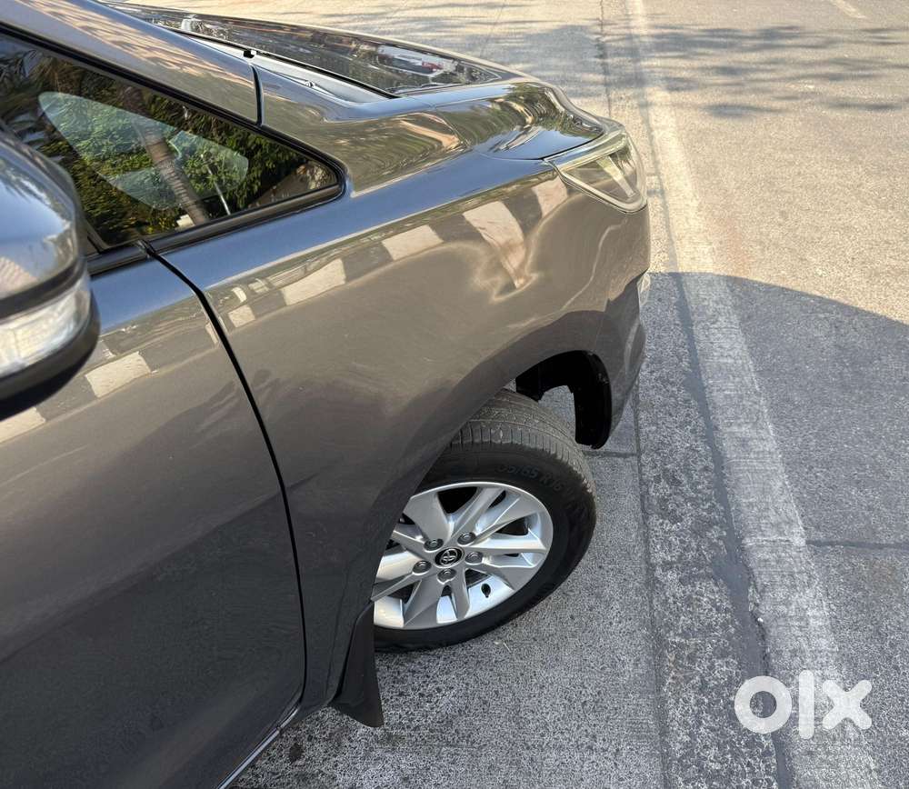 Toyota Innova Crysta 2.8 Gx At 7 Str, 2016, Diesel