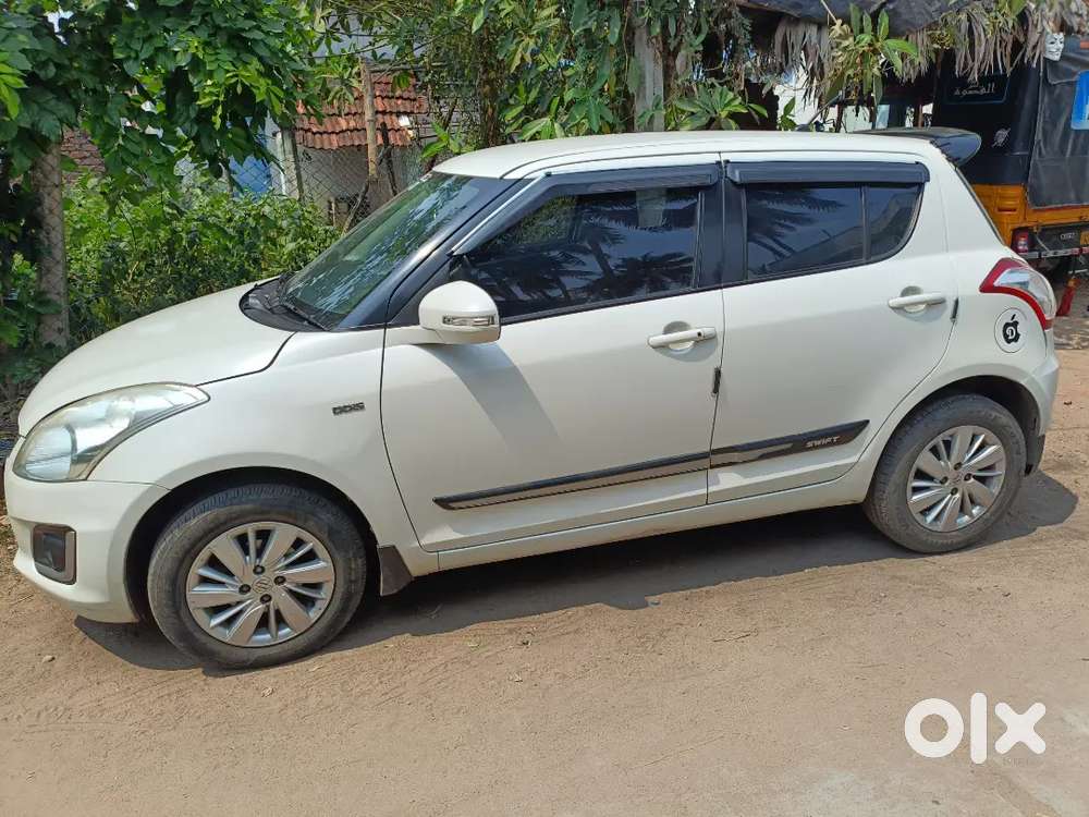 Maruti Suzuki Swift 2017 Diesel 124900 Km Driven