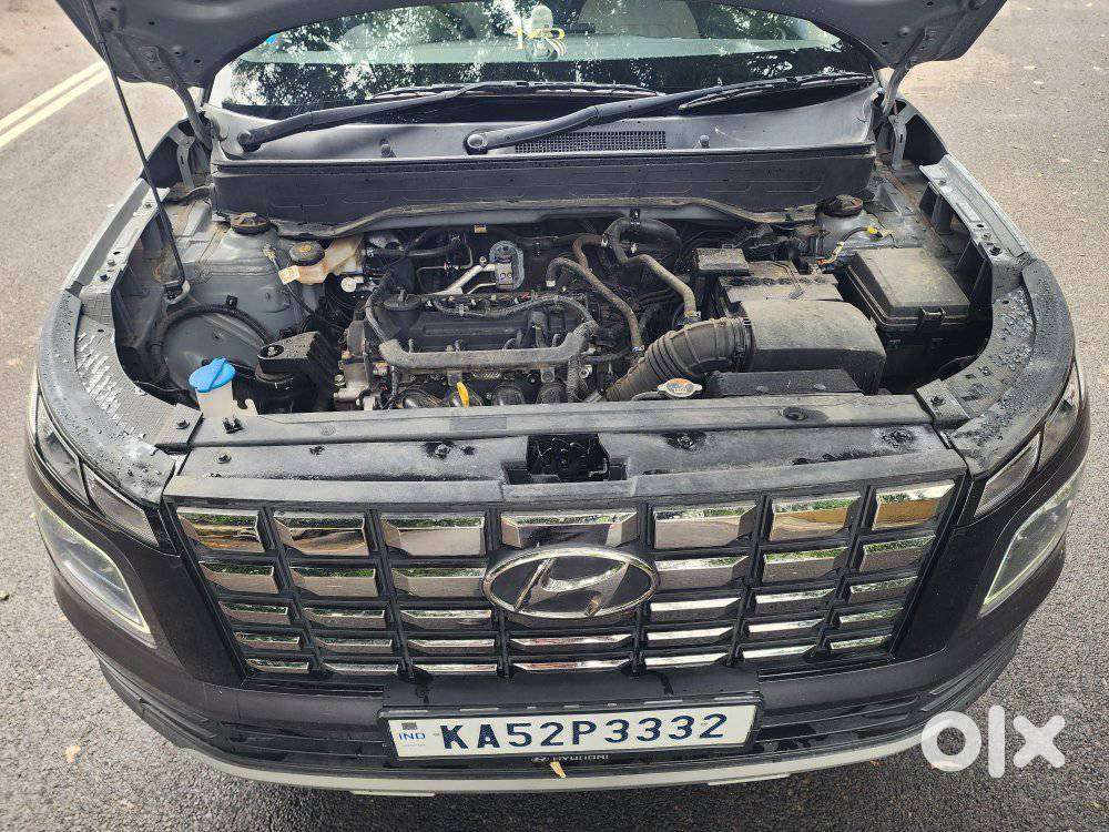 Hyundai Venue Sx Mt, 2024, Petrol