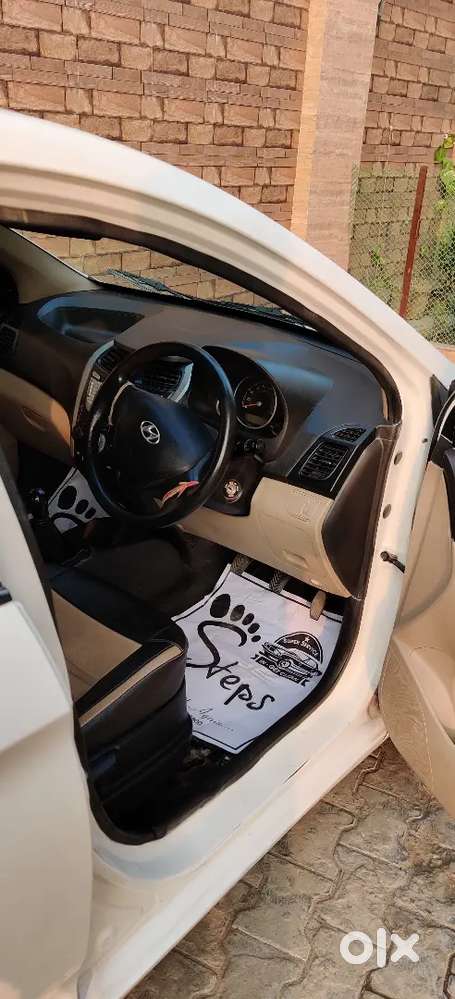 Hyundai Eon Magna +top Model, Alloys, Power Steering, Pls Read Desc.