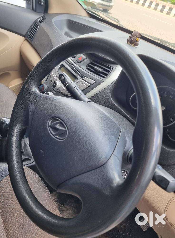 Hyundai Eon Magna, 2015, Petrol