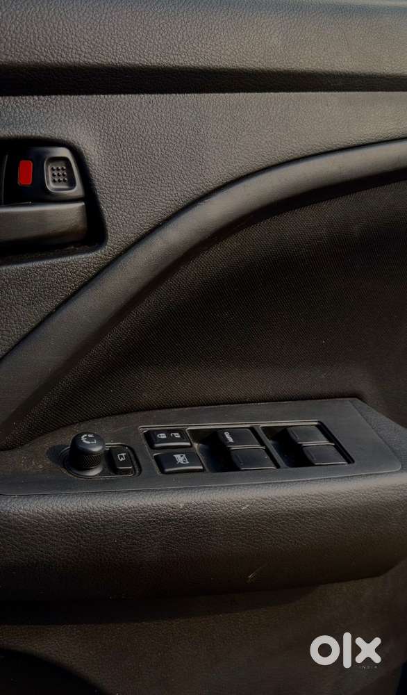 Maruti Suzuki Brezza 1.5 Vxi Smart Hybrid, 2022, Petrol