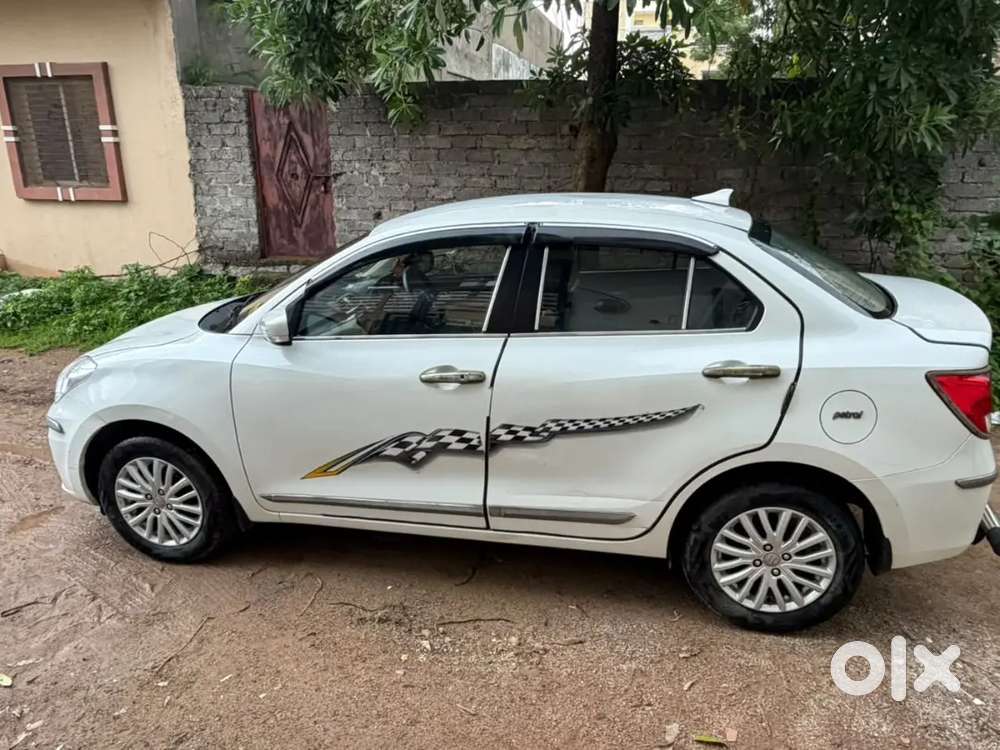 Maruti Suzuki Dzire Zxi 2022