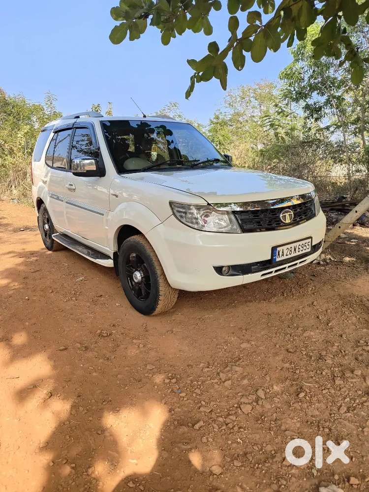 Tata Safari Storme 2013 Diesel Manual Car