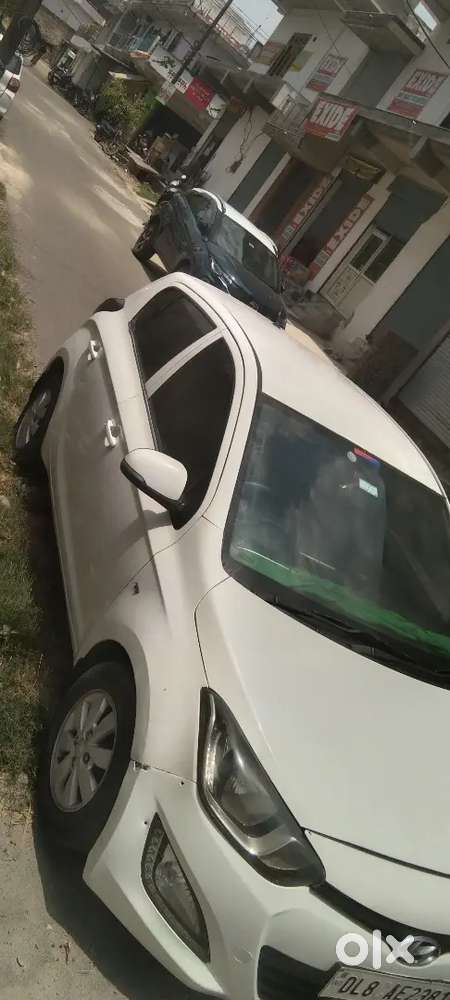 Good Condition I20 Top Model