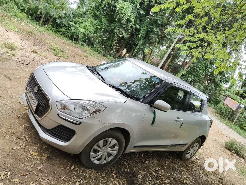 Maruti Suzuki Swift Vxi 2021