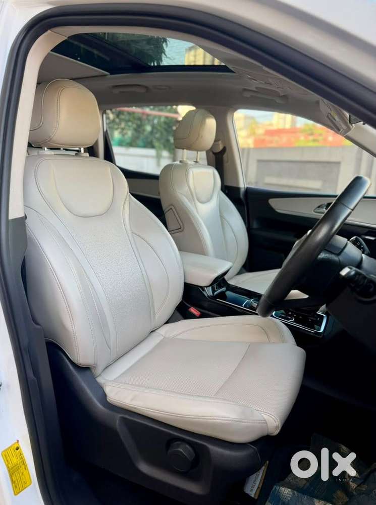 Mahindra Xuv700, 2022, Diesel