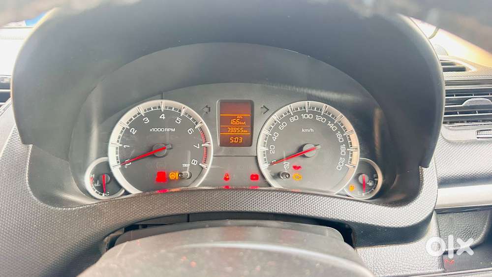 Maruti Suzuki Swift Vxi Glory Limited Edition, 2016